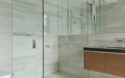 ¿Cómo realizar una buena limpieza de tu Shower door?